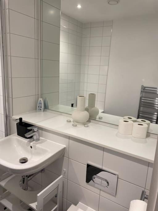 Central Manchester-1Br Apartment Free Parking-Cinema Room Exterior foto