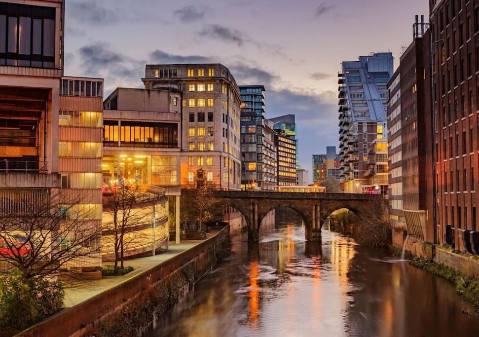 Central Manchester-1Br Apartment Free Parking-Cinema Room Exterior foto